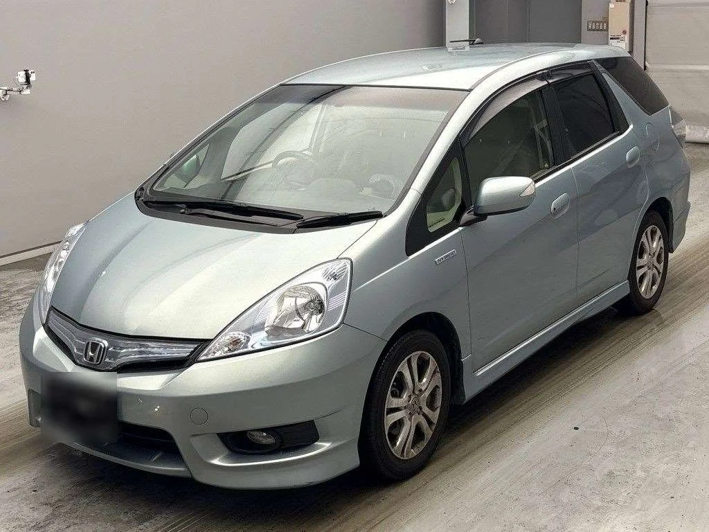 Honda Fit Shuttle GP2 2013